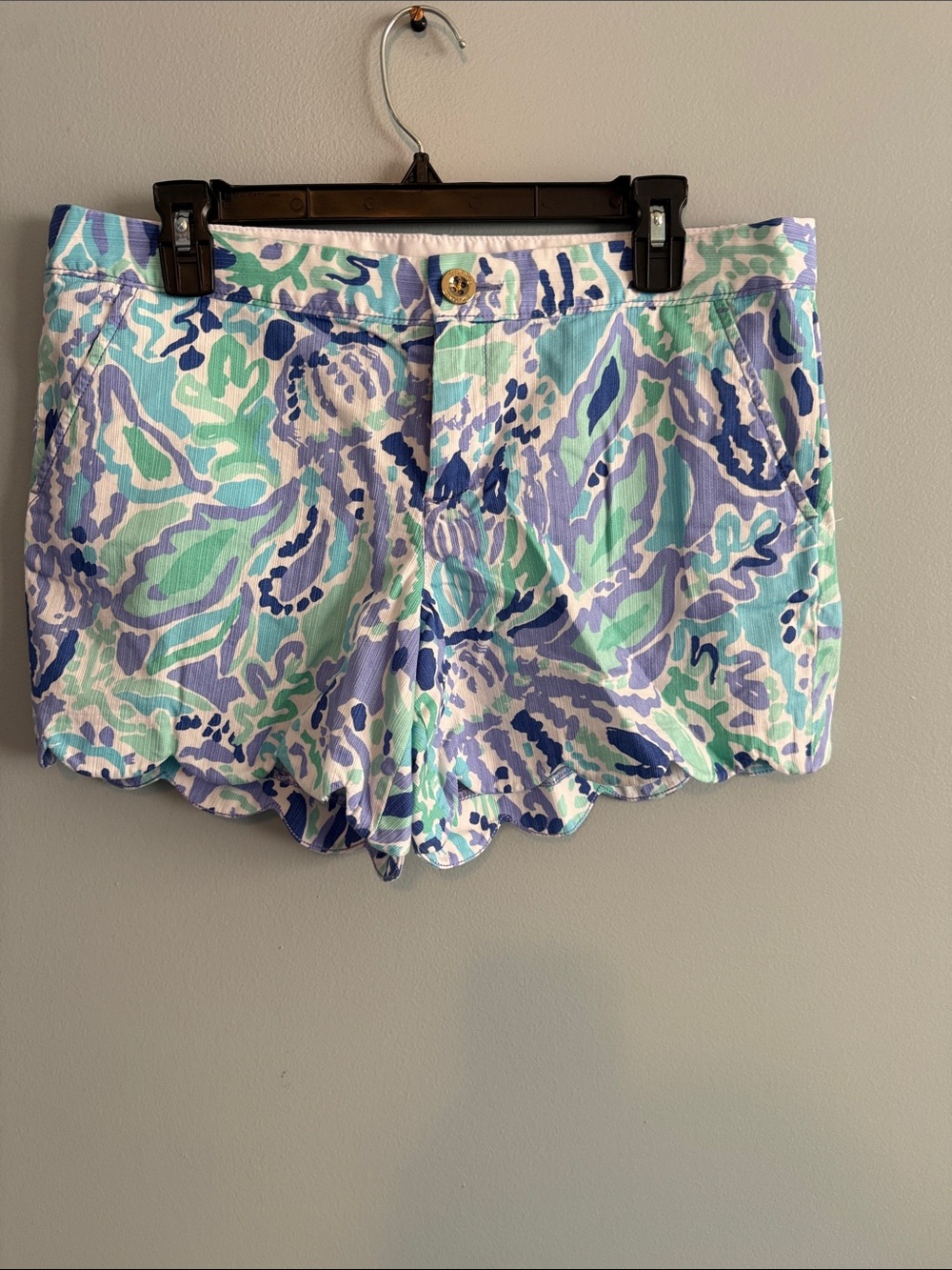 Lilly Pulitzer Pastel Aqua & Lavender Scalloped Hem Shorts